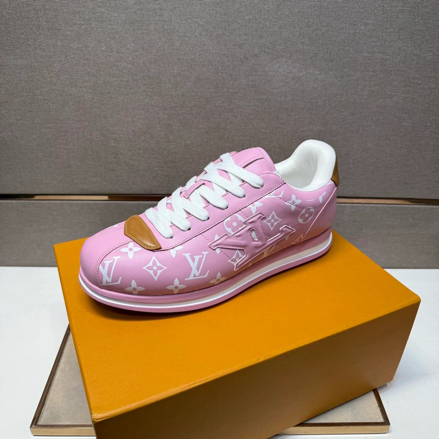 Men's men's shoes 💰pp560 [LV～] Men's casual shoes 2025z cabinet sales simultaneously 🔶Size: 38-44 #️⃣ 🔷4 colors🔜The upper is made of multi-material splicing➕Mesh lining, comfortable and breathable, sole: original comfortable and wear-resistant outsole, ⚠️real thing📱photographed🎬real thing is better📢📢📢